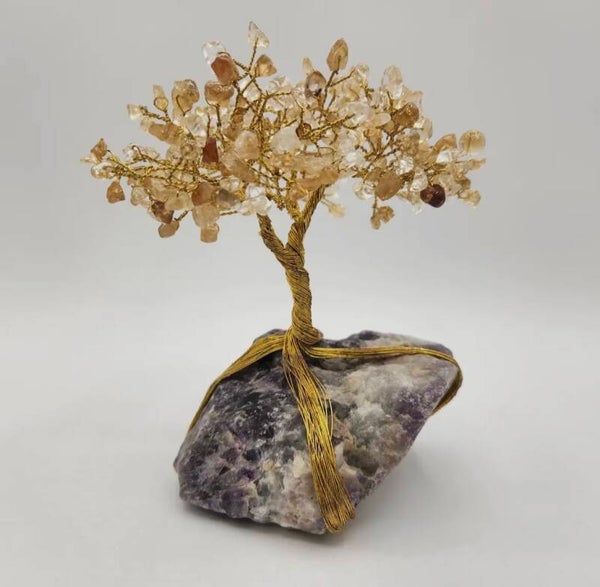 Edelsteenboom – Citrien met Chevron & Amethistbasis