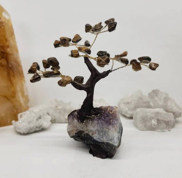 Edelsteenboom – Tijgeroog met Amethistbasis