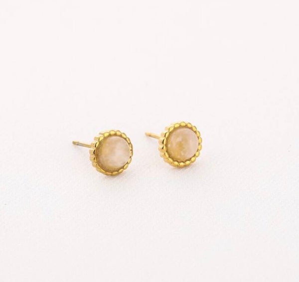 Nia Earstuds White