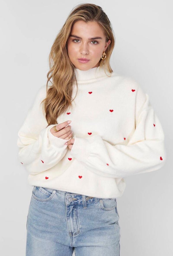 Gimme Heart Pattern Knit Sweater