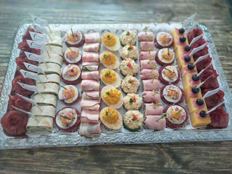 Diverse hapjes naar wens