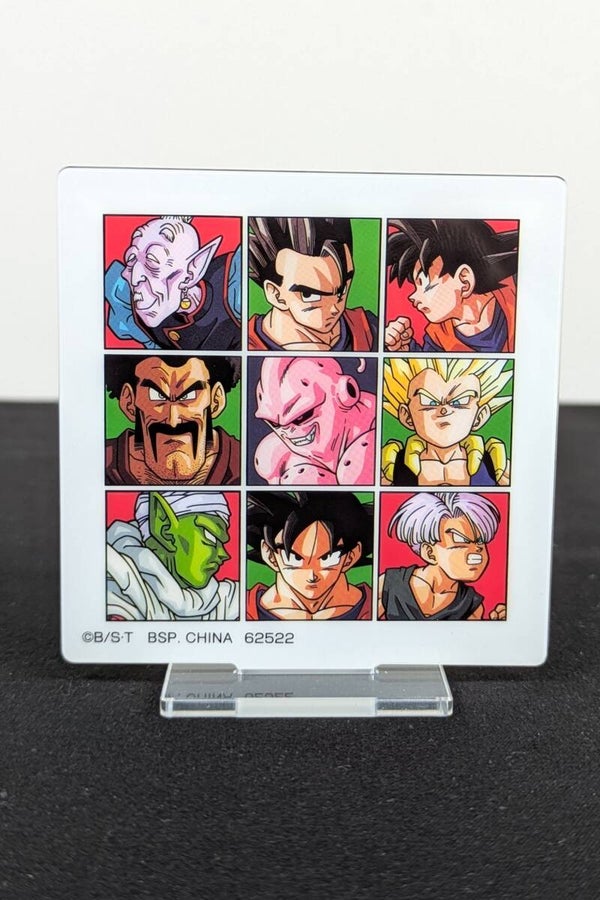 Stand acrylique - VS Omnibus Great