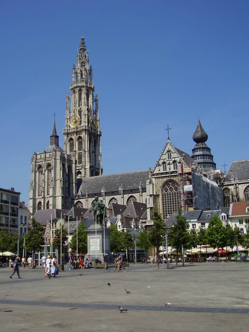 bruggeenantwerpen106.jpg