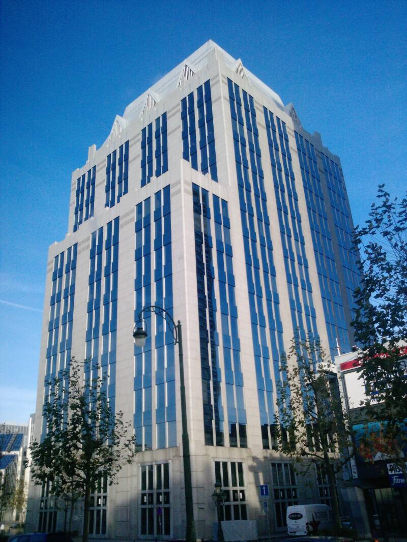 p102001_20-11-10.jpg