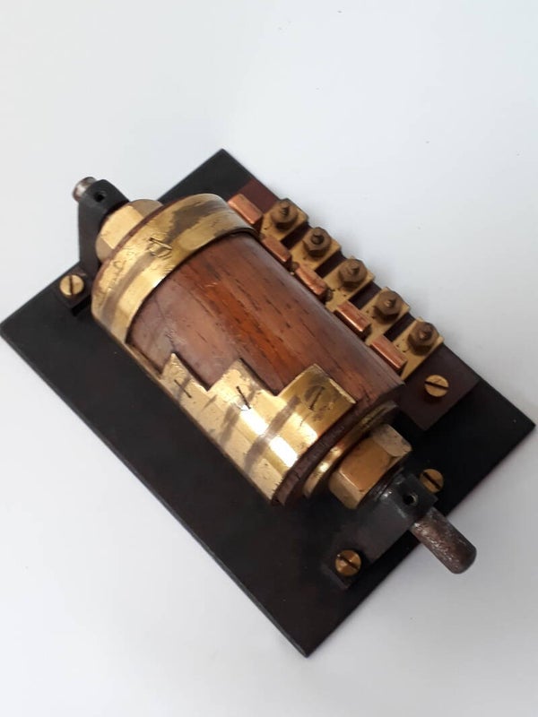 schoolmodel schakeling