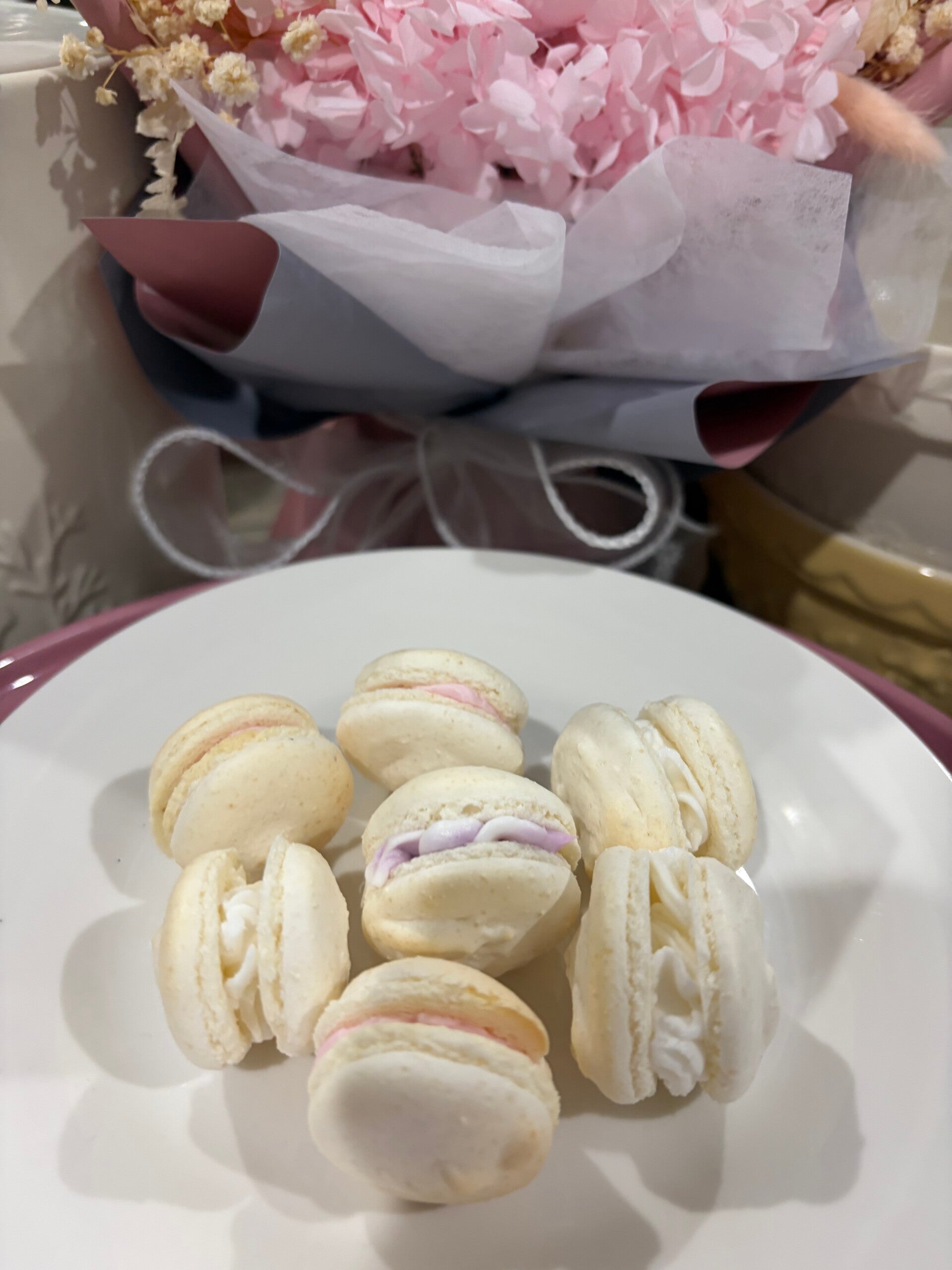 Whimsy Sparkling Champagne Macarons | Favour Box 10 | $20