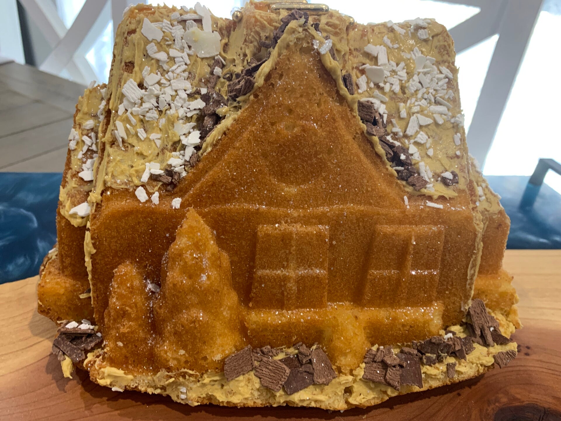 Whimsy English Butterscotch Sparkling Cottage