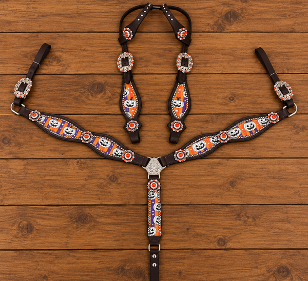 Halloween tack set