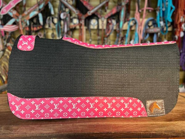 Black/pink LV pad