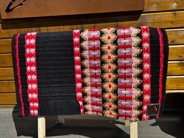 Blanket pink/red/gold