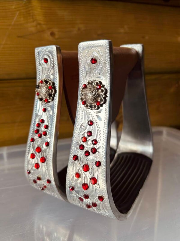 Red crystal beugels