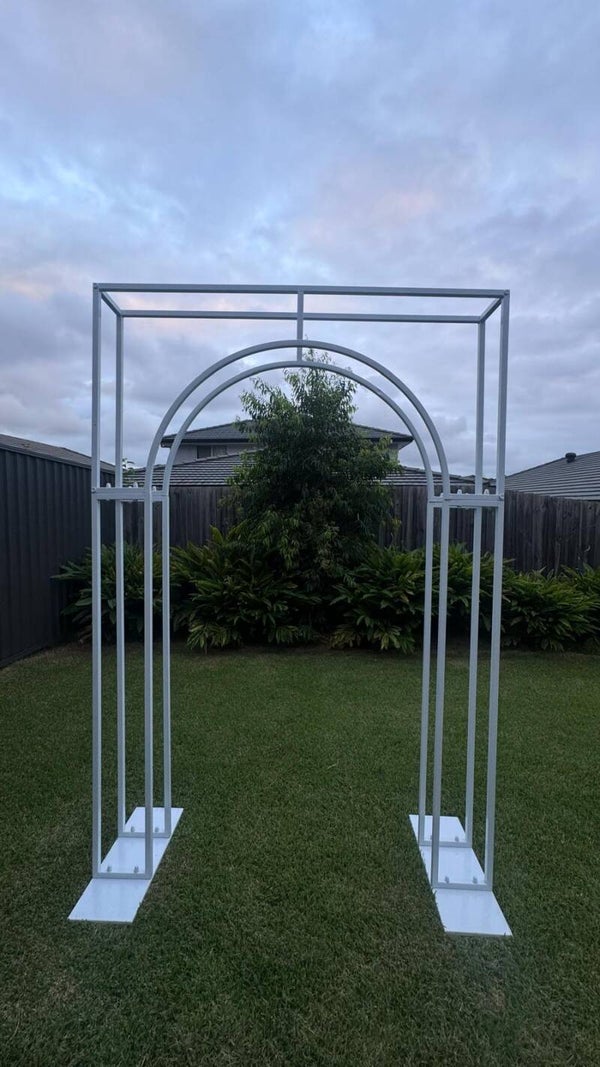 Weeding Arch