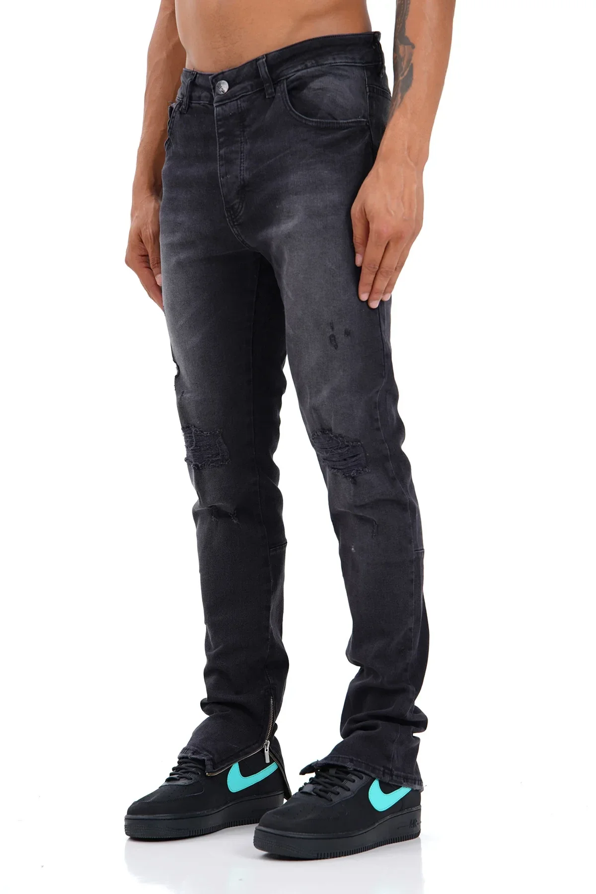 ZIPPED DENIM -BLACK
