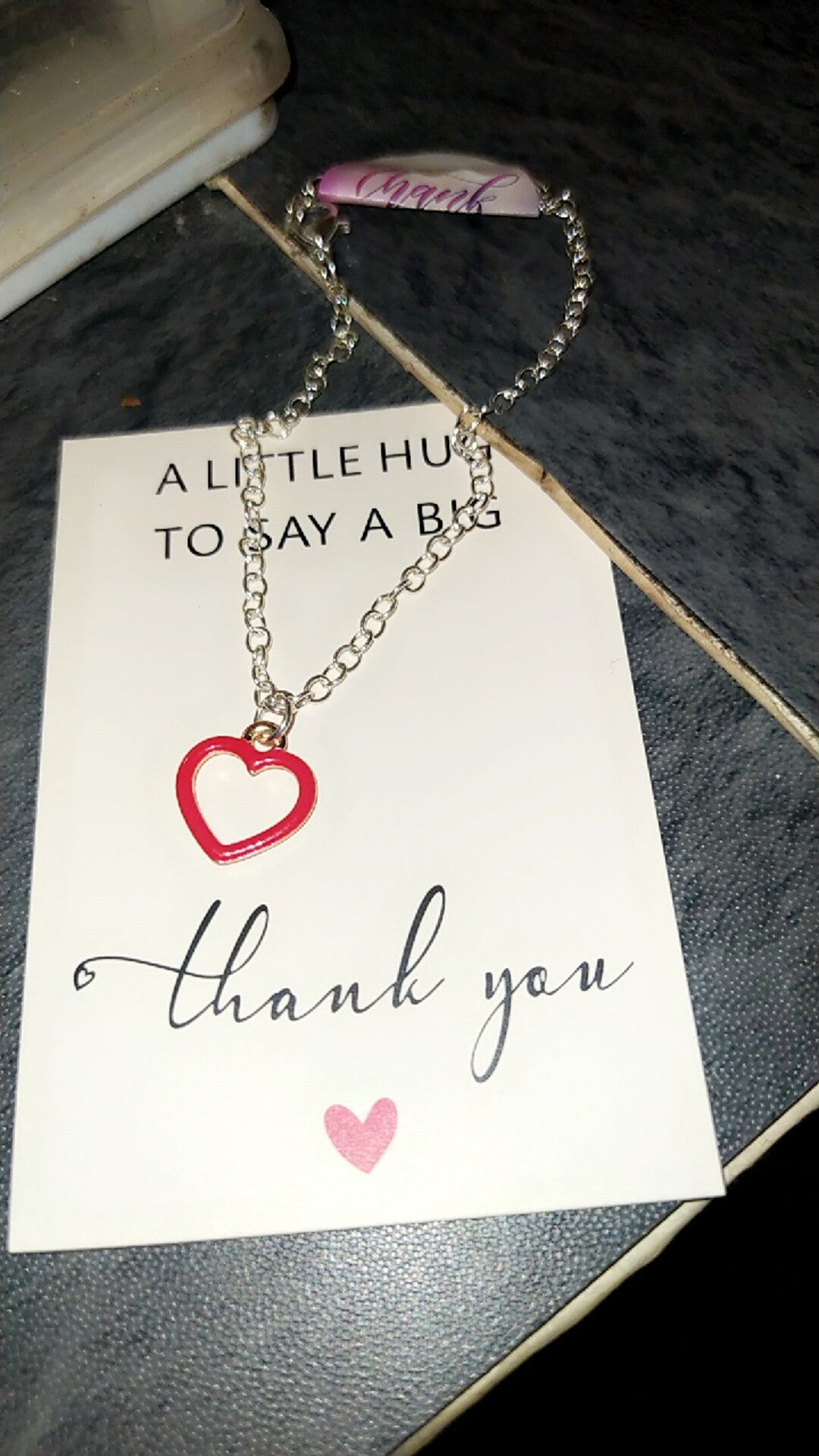 Bracelet argenté avec pendentif coeur rouge love oxi Librå