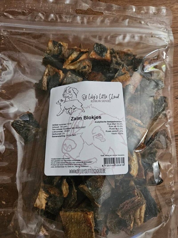Zalmblokjes, pure vistraktatie boordevol smaak, 180gr
