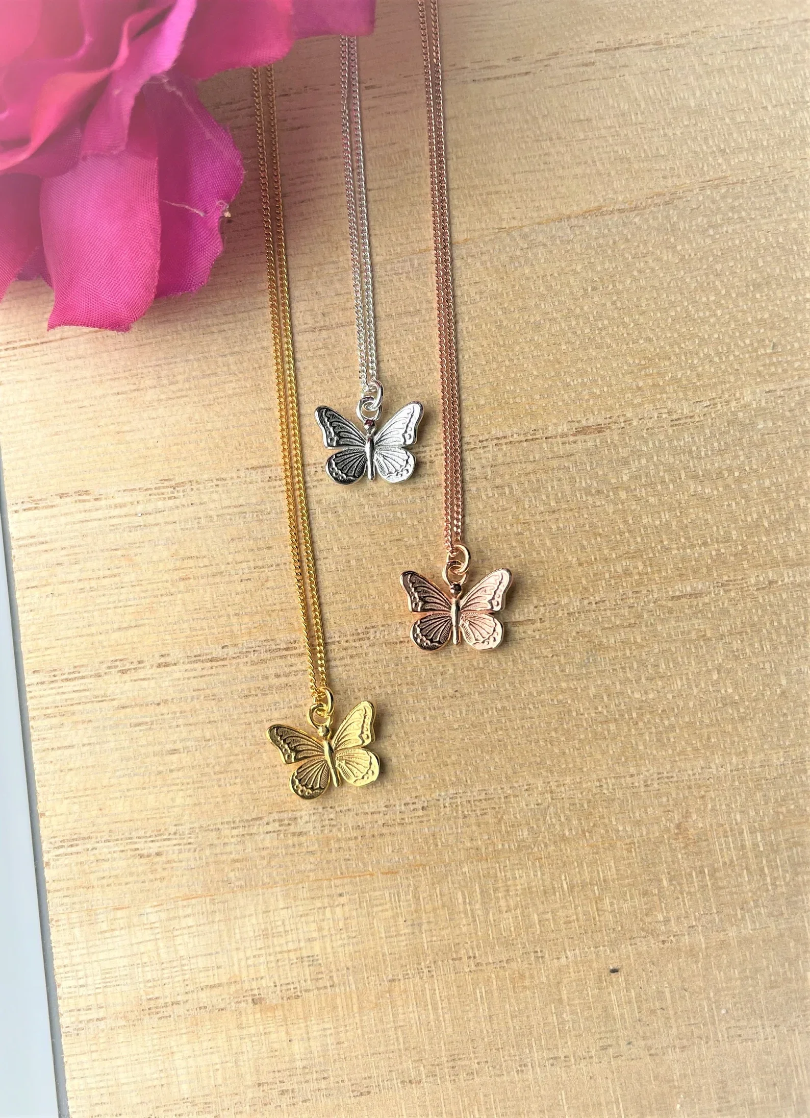 Schmetterlingskette 925 Silber Filigrane Butterfly Kette in Silber, Gold & Roségold