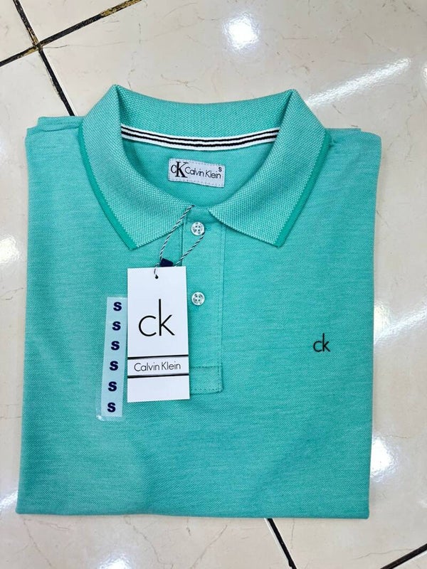 Playera tipo polo Calvin Klein