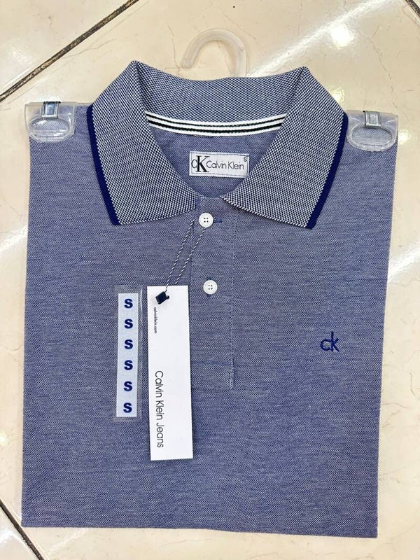 Playera tipo polo Calvin Klein