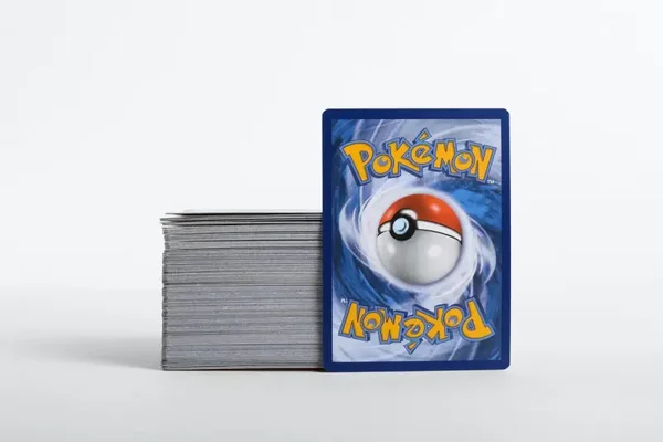 Bundel van 25 Pokémon energie kaarten