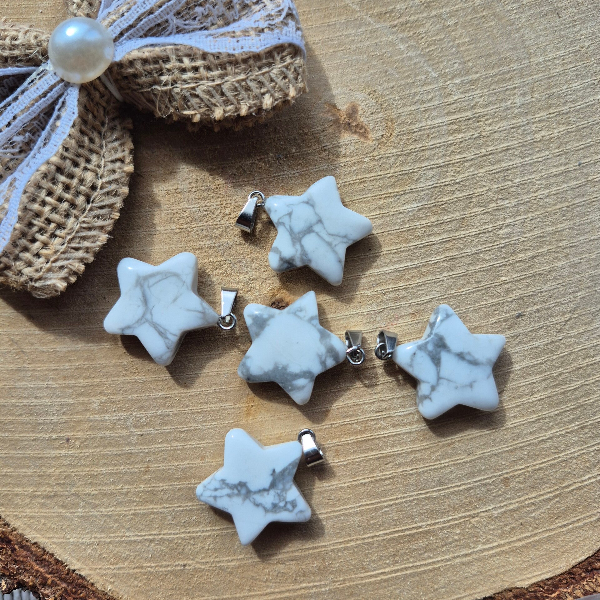 Pendentif howlite blanche
