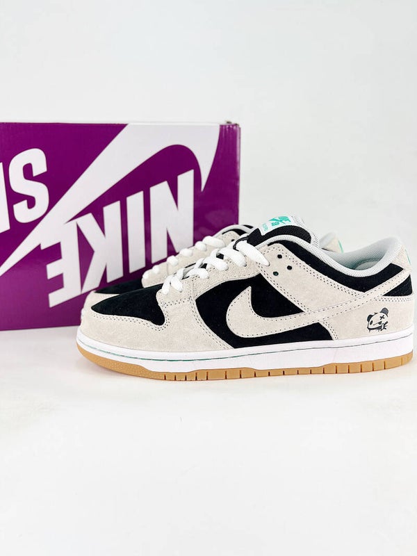 Nike SB Dunk Low