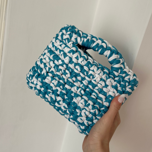 Minimal Crochet