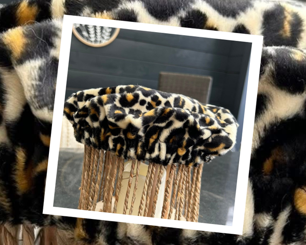 2025 - pietenmuts - velboa stof - panter