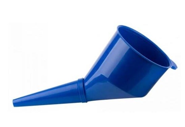 Lejek do paliwa skośny z sitkiem antystatycznym, plastikowy niebieski
