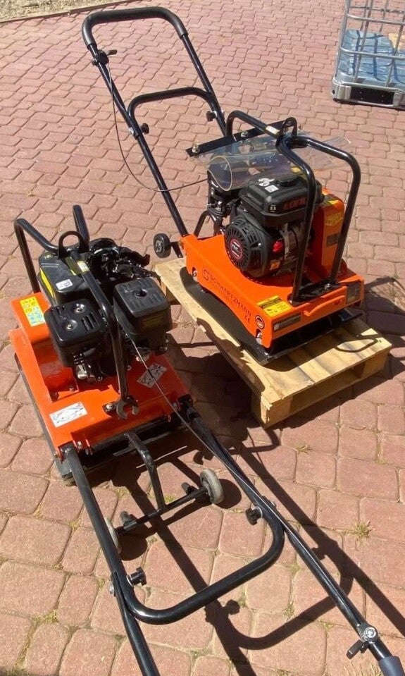 Wynajmę / Wypożyczę  Zagęszczarki 90kg z matą pod kostkę i wózkiem 30zł/ Doba