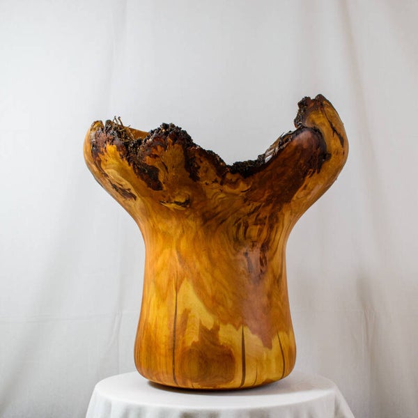 Vaas - groot formaat -  Kersenhout