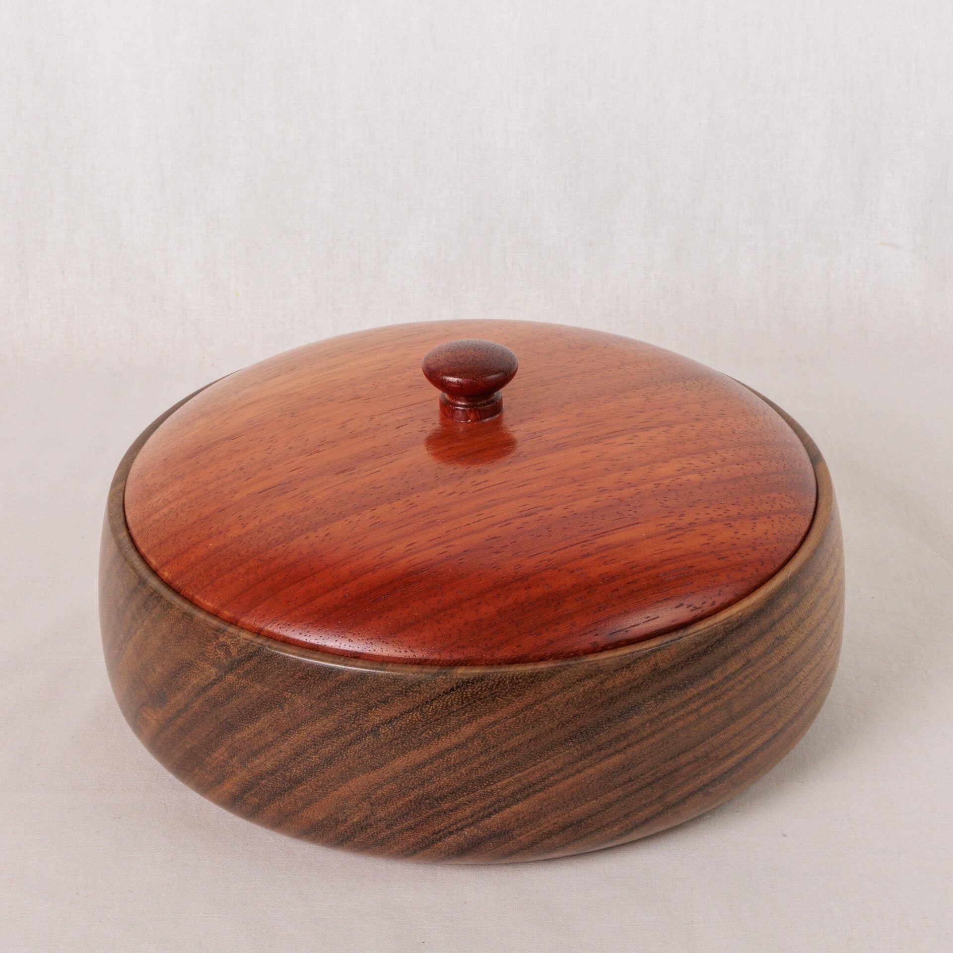 Schaal met deksel, Ovangkol/Padouk