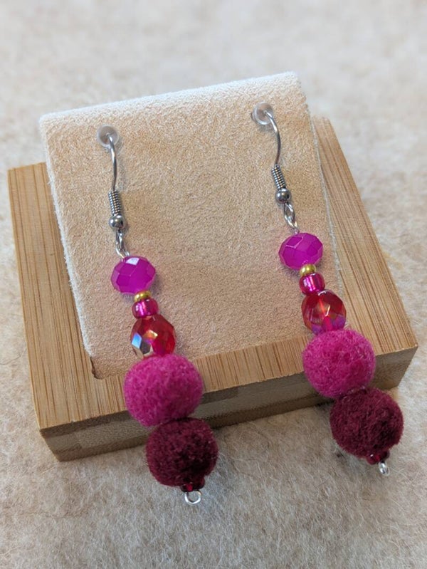 Boucles d'oreilles bicolores - roses vives et cerises