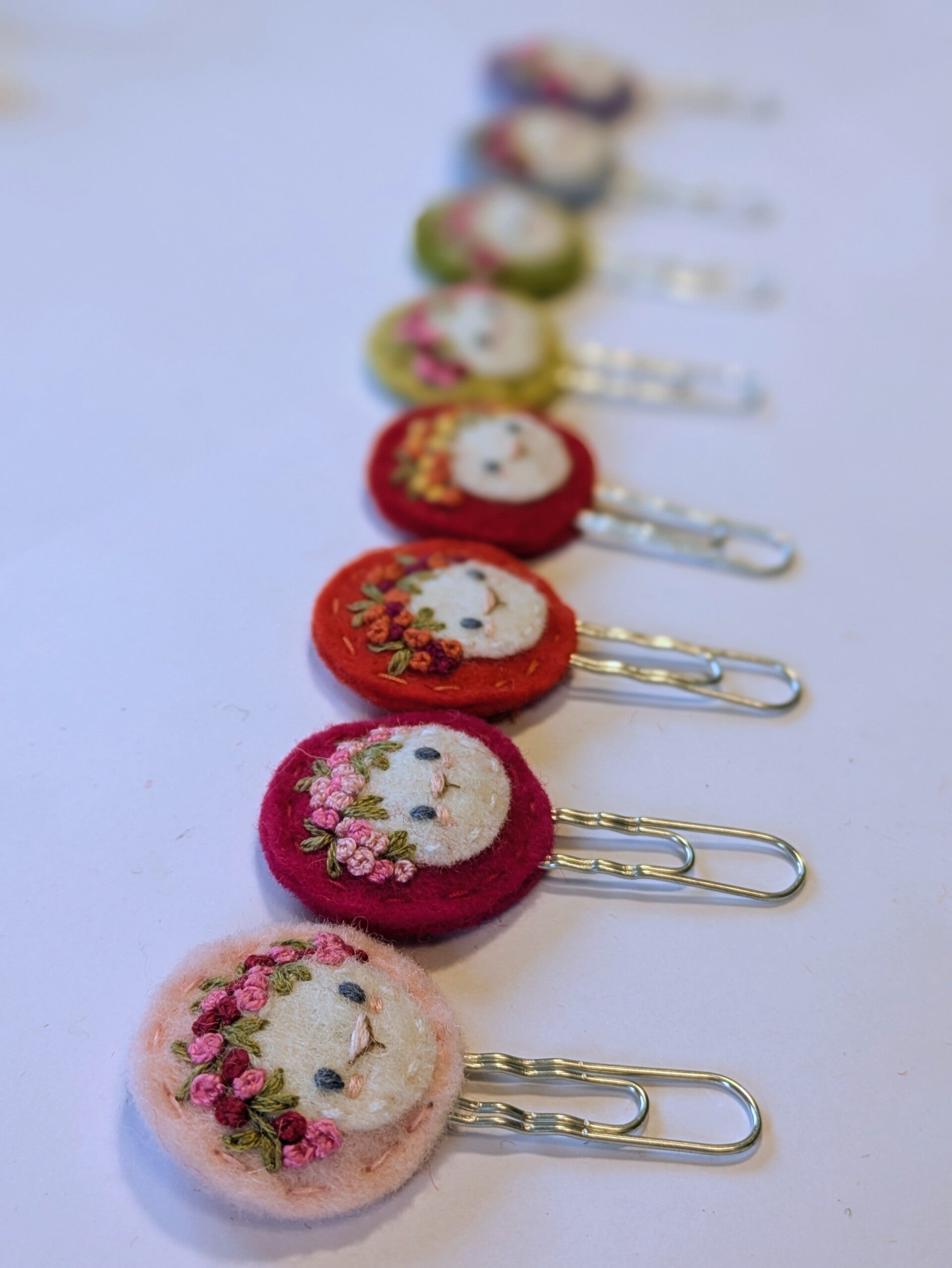 Trombones décoratifs en laine feutrée