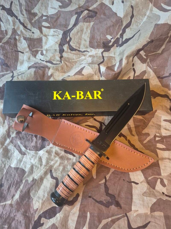 KA-BAR USMC Fixed Blade Knife, Plain Edge.