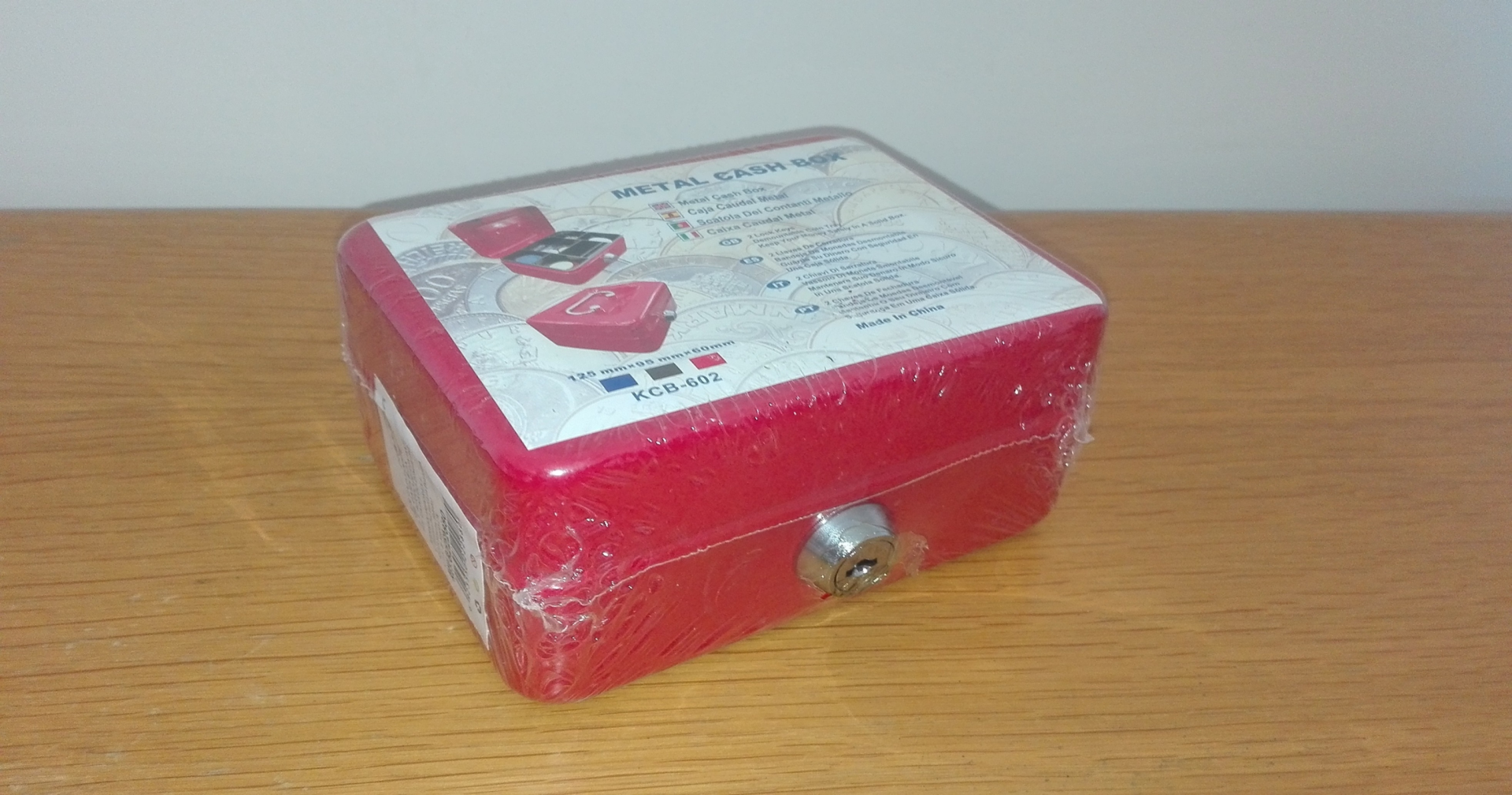 CAJA DE CAUDALES PEQUEÑA