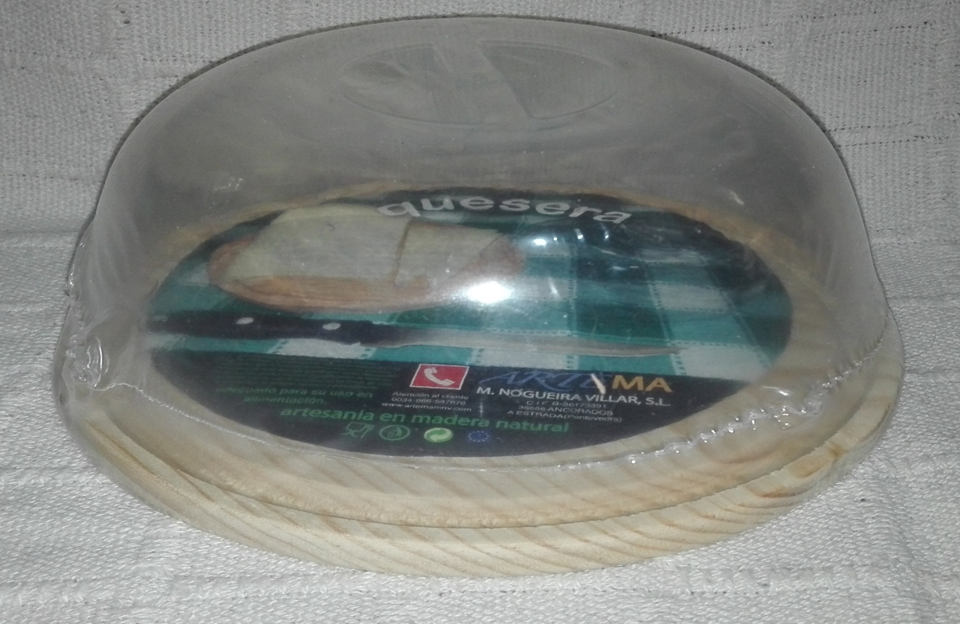 QUESERA CRISTAL BAJA BASE MADERA