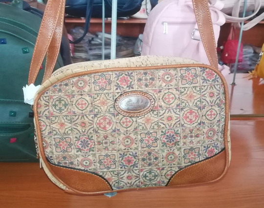 BOLSO BANDOLERA CORCHO DECORADO