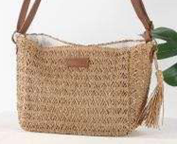 BOLSO BANDOLERA RATTAN FLECOS 35x19cm