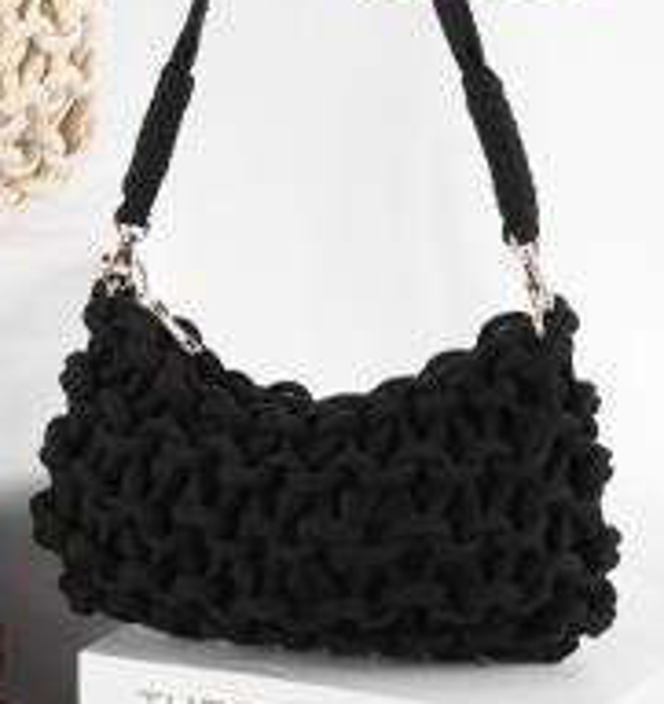 BOLSO BAGUETTE RATTAN CALADO 30x20cm