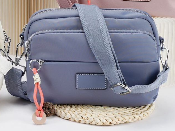 -BOLSO BANDOLERA LISO 24x17cm