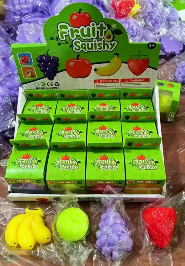 SQUISHY FRUTAS EXPOSITOR (12)