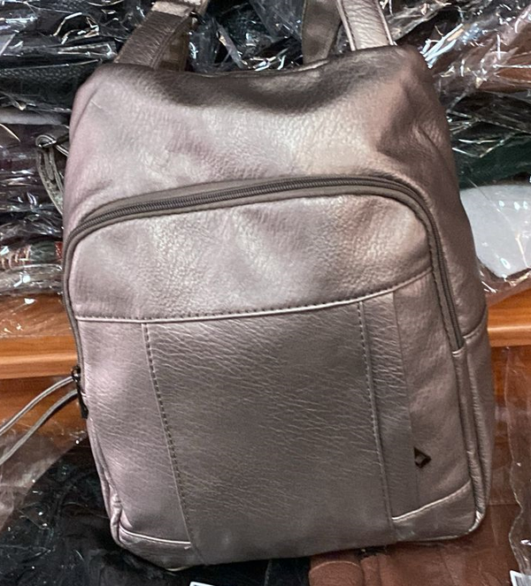 MOCHILA PASEO LISA MATERIAL 32x23cm