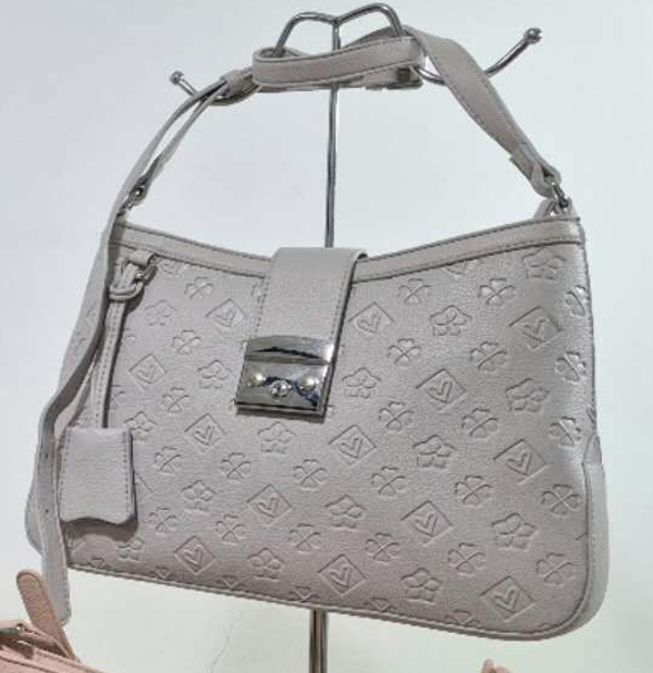 BOLSO RECTANGULAR GRABADO LISO 27x18cm