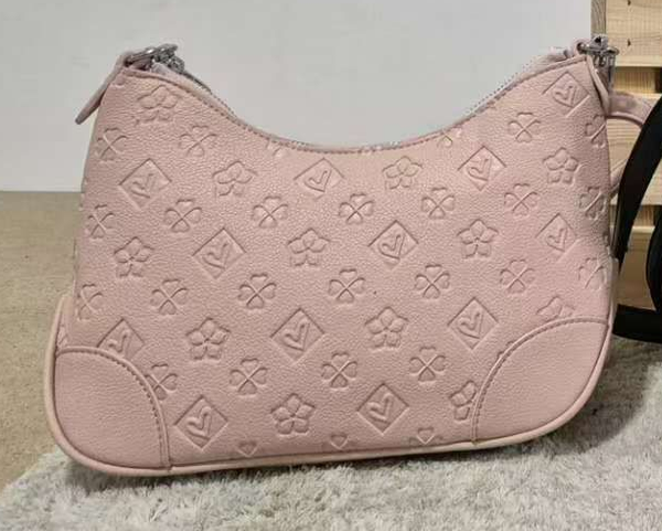 BOLSO BAGUETTE GRABADO LISO 25x14cm