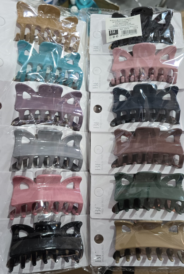 PINZAS PELO MEDIANAS COLORES (12)