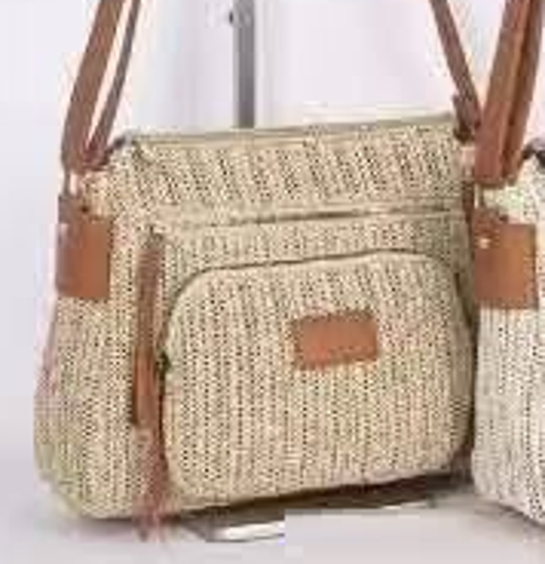 BOLSO RECTANGULAR RATTAN 3CREMALLERAS 28x24cm