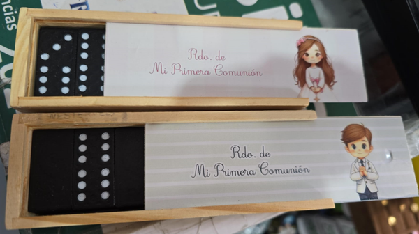 DOMINO CAJA MADERA COMUNION NIÑO/NIÑA