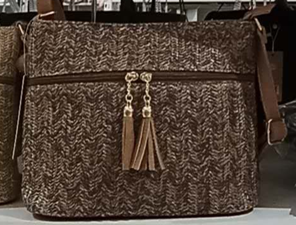 -BOLSO CUADRADO MIMBRE BORLAS 28x26cm