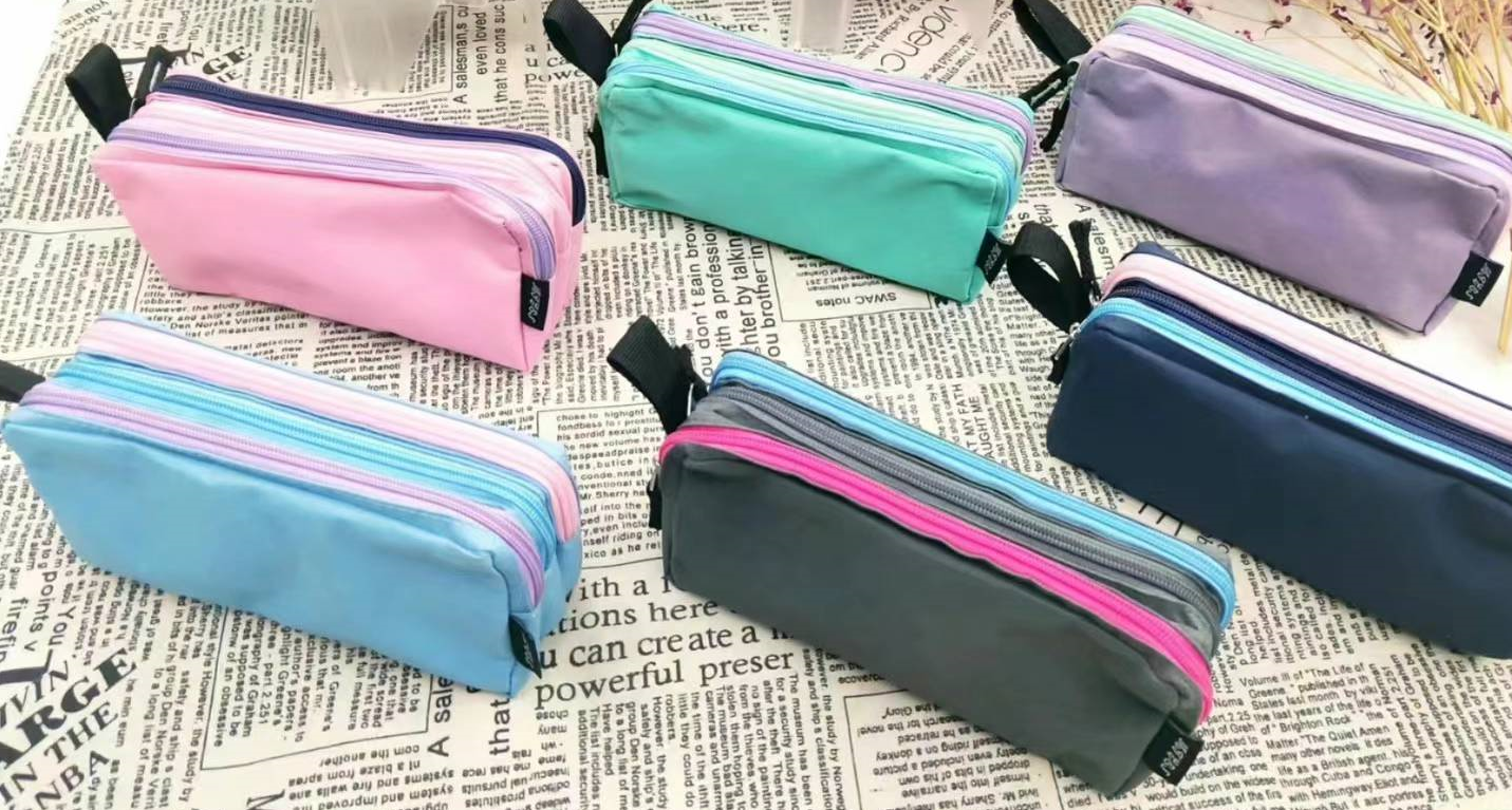 PLUMIER 3CREMALLERAS COLORES LISOS