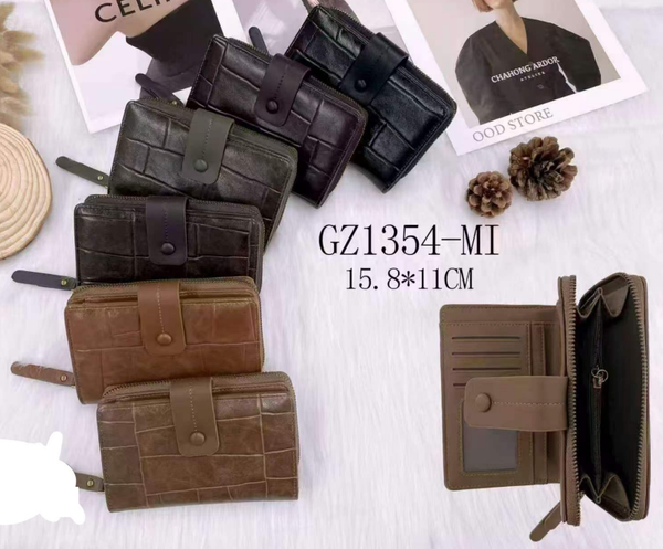 CARTERA SRA. MEDIANA MATERIAL 16x11cm